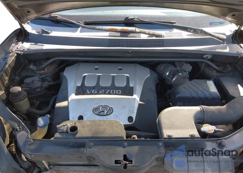 2005 Hyundai Tucson Gls/Lx from USA, damaged, VIN KM8JN72D25U191205